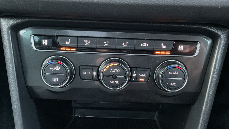 Volkswagen Tiguan 2.0 TDi 150 4Motion R-Line 5dr Diesel Estate